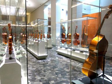 吉他展厅设计说明及展厅设计技巧介绍，看完不虚此行